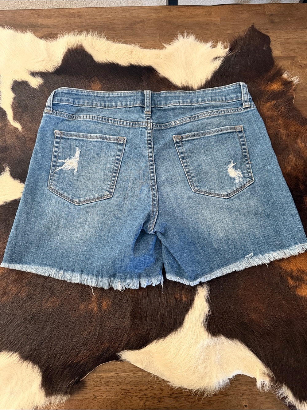 Just USA Light Blue Distressed Denim Shorts - Picture 5 of 5